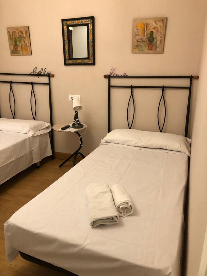 Habitacion Doble Hotel Естеля Екстериор снимка