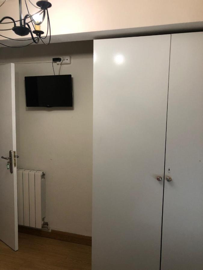 Habitacion Doble Hotel Естеля Екстериор снимка