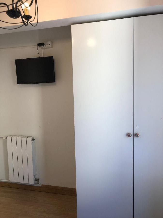 Habitacion Doble Hotel Естеля Екстериор снимка
